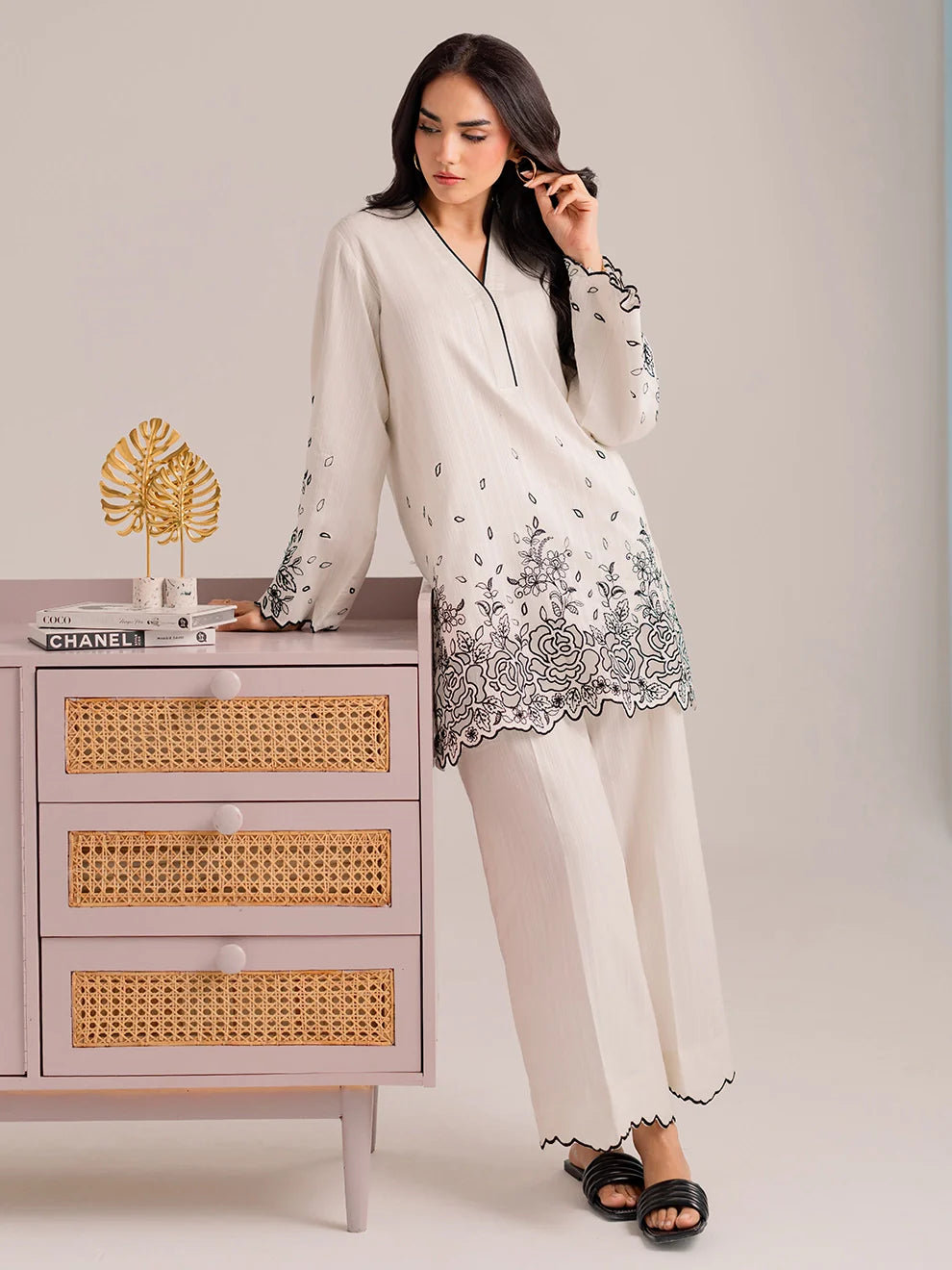 Noirvale | 2Pc Embroidered Cotton Set