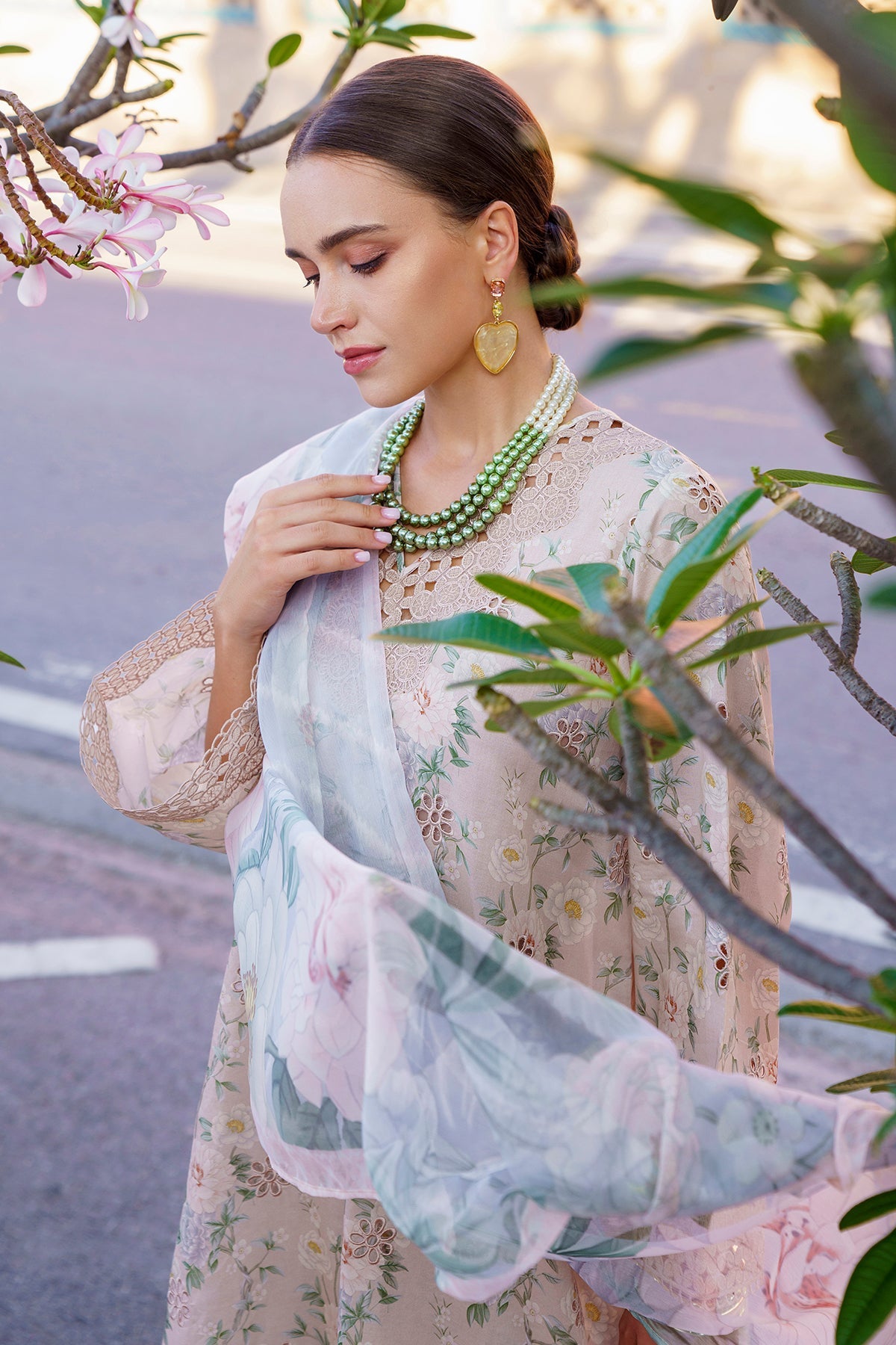 https://cdn.shopify.com/s/files/1/2277/5269/files/33_c63a4ddc-c8fa-4085-90e7-d0a5278e966f.jpg?v=1710920512