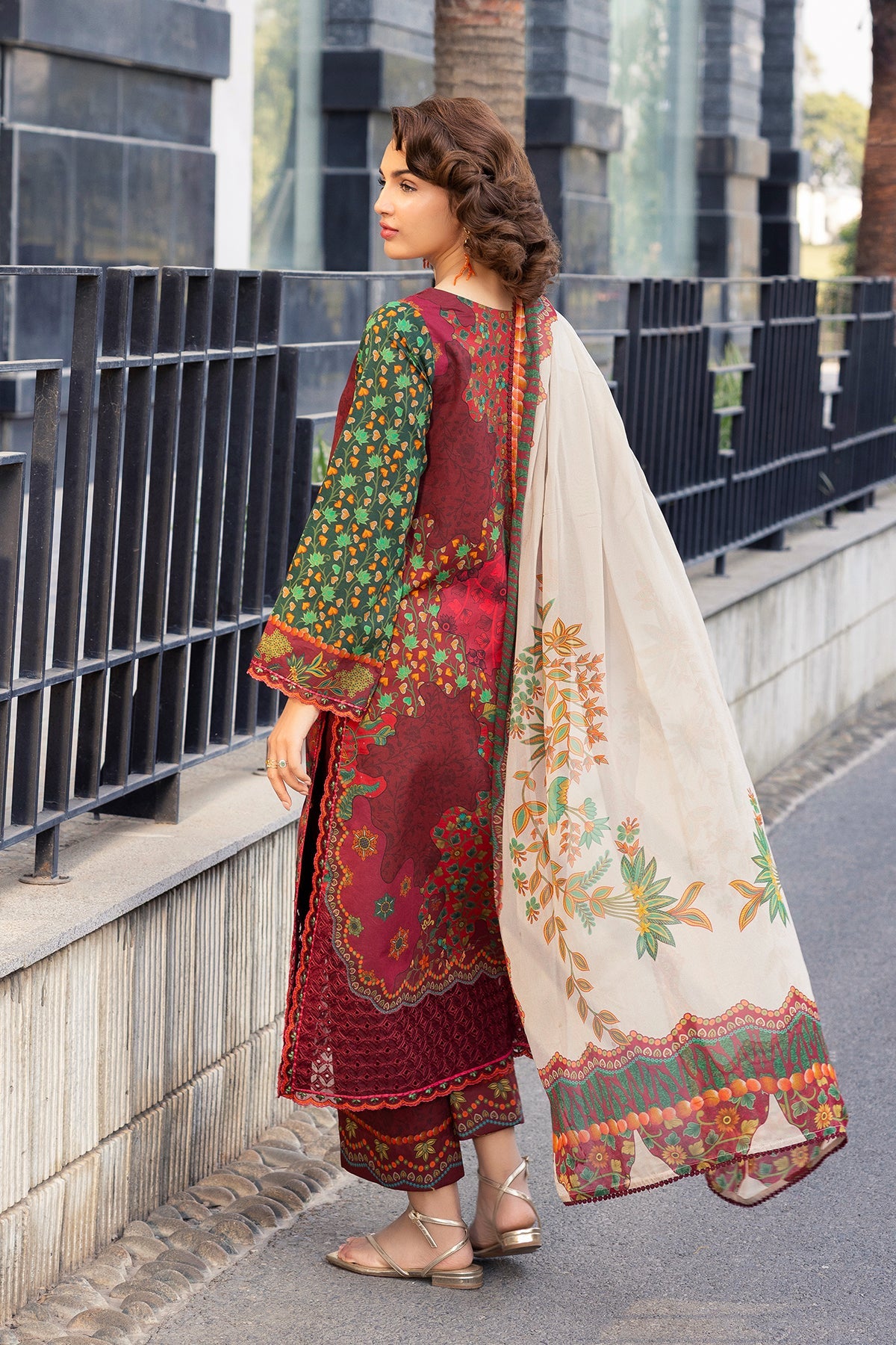 3-PC Unstitched Embroidered Lawn Collection AN6-06