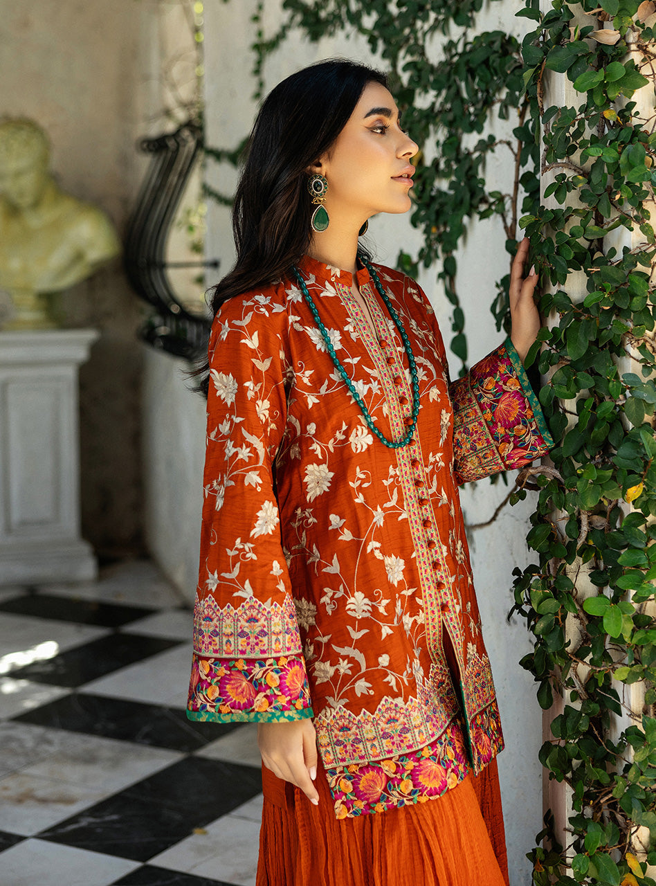 Clementine Chic Kashmiri embroidery
