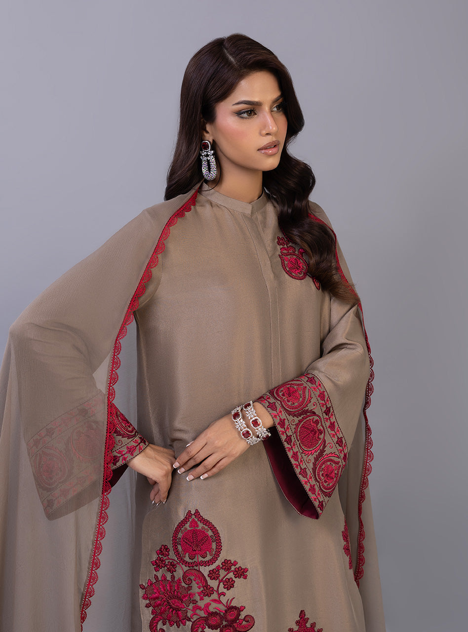 Taupe Royale