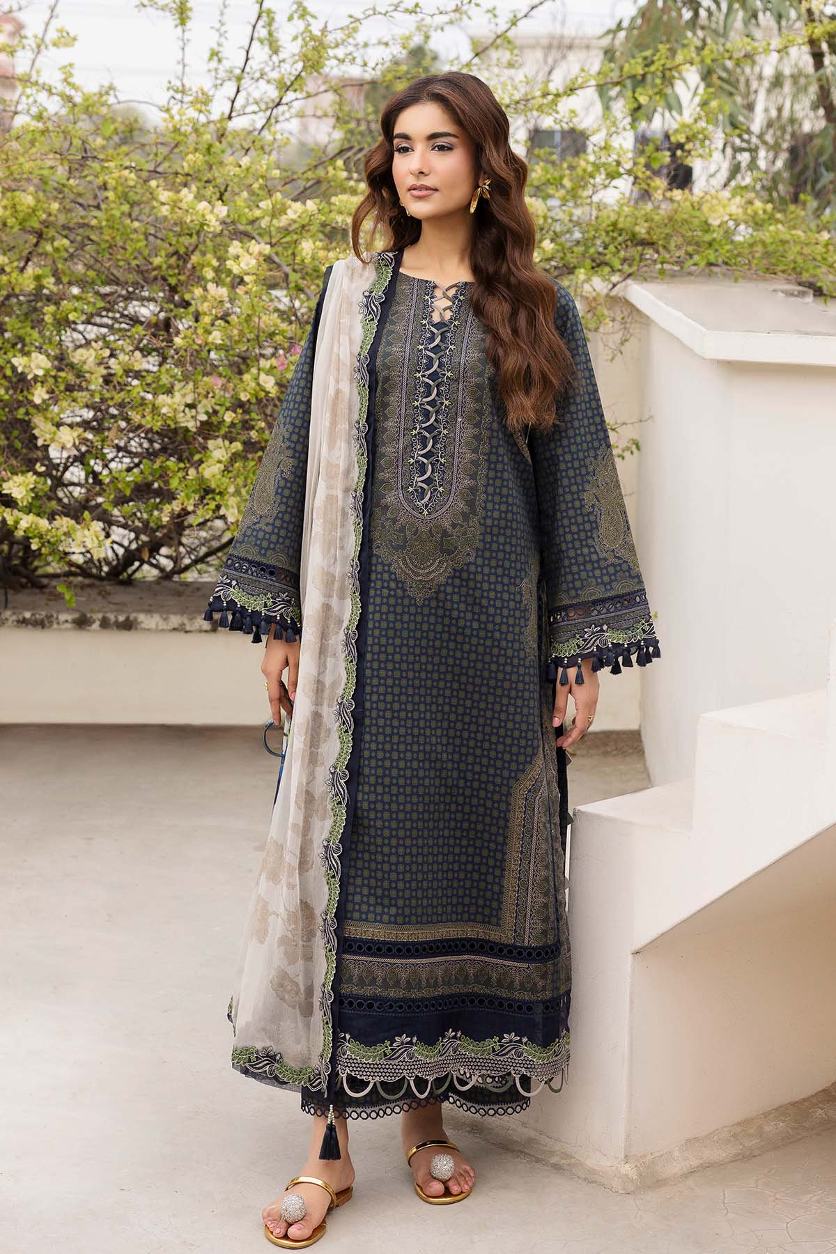 3-PC Unstitched Embroidered Lawn SLC27-11