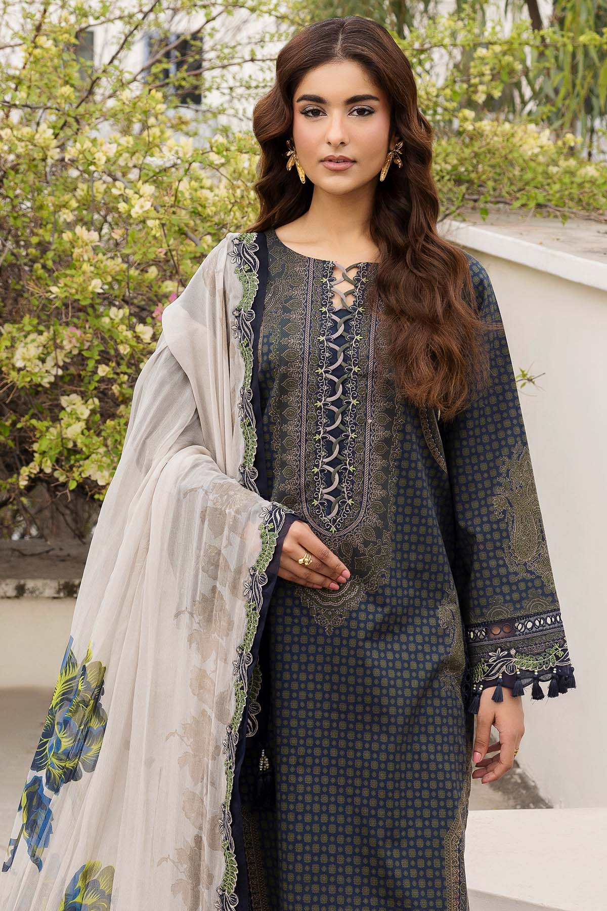 3-PC Unstitched Embroidered Lawn SLC27-11