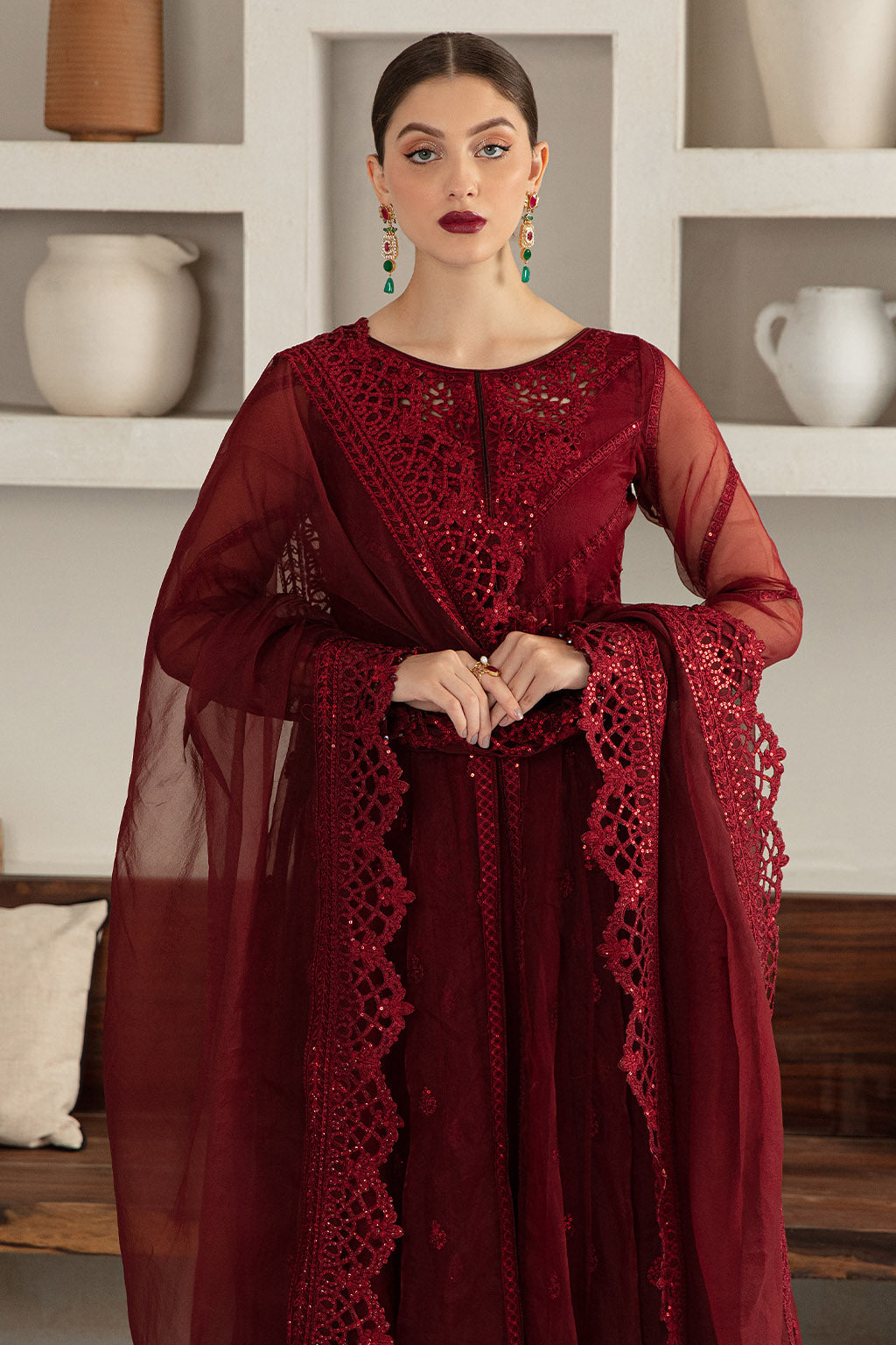 FN-02R (Gown)