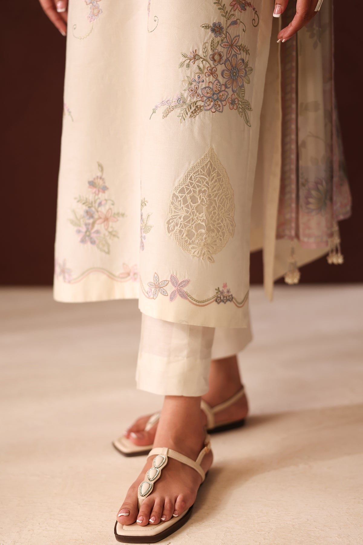 EMBROIDERED SELF JACQUARD SF-4481