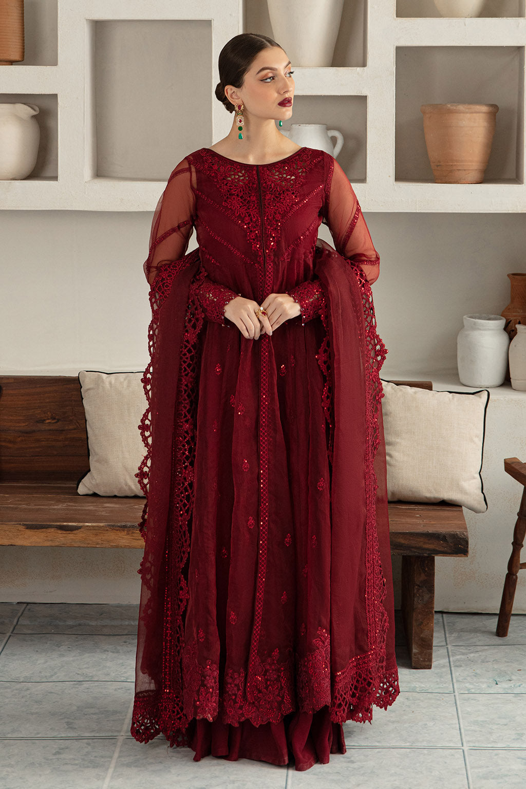 FN-02R (Gown)