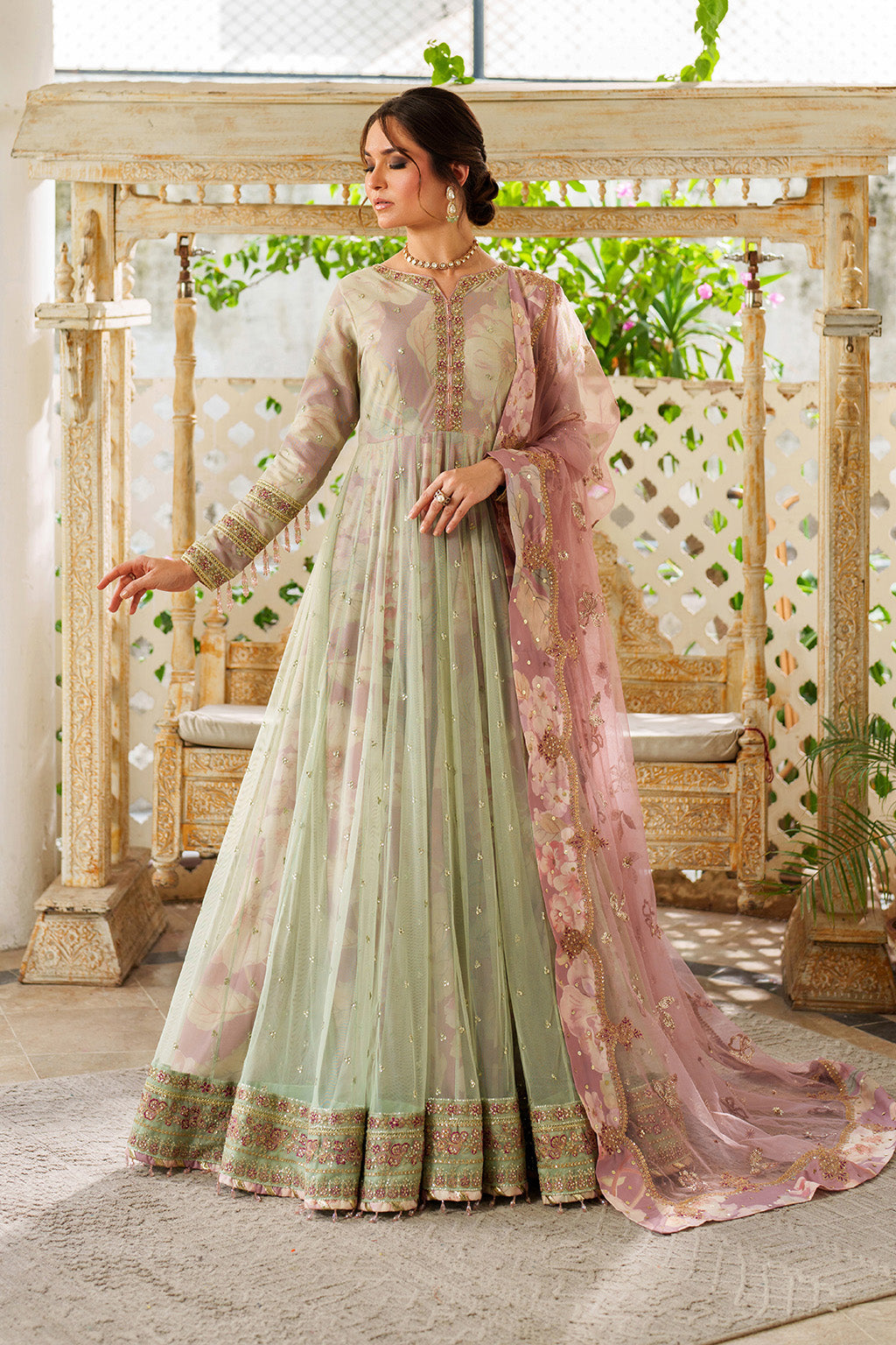 UE-542 Printed Formals