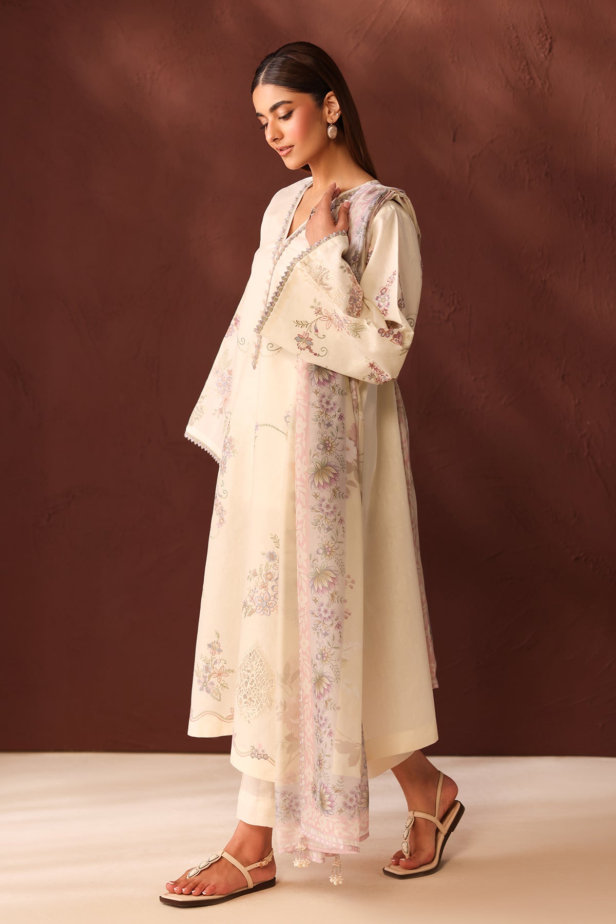 EMBROIDERED SELF JACQUARD SF-4481