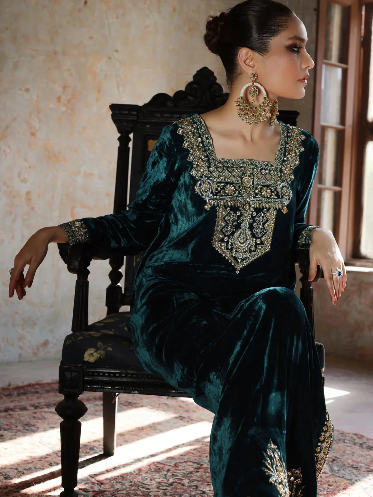 Vaneesa Velvet Kaftan