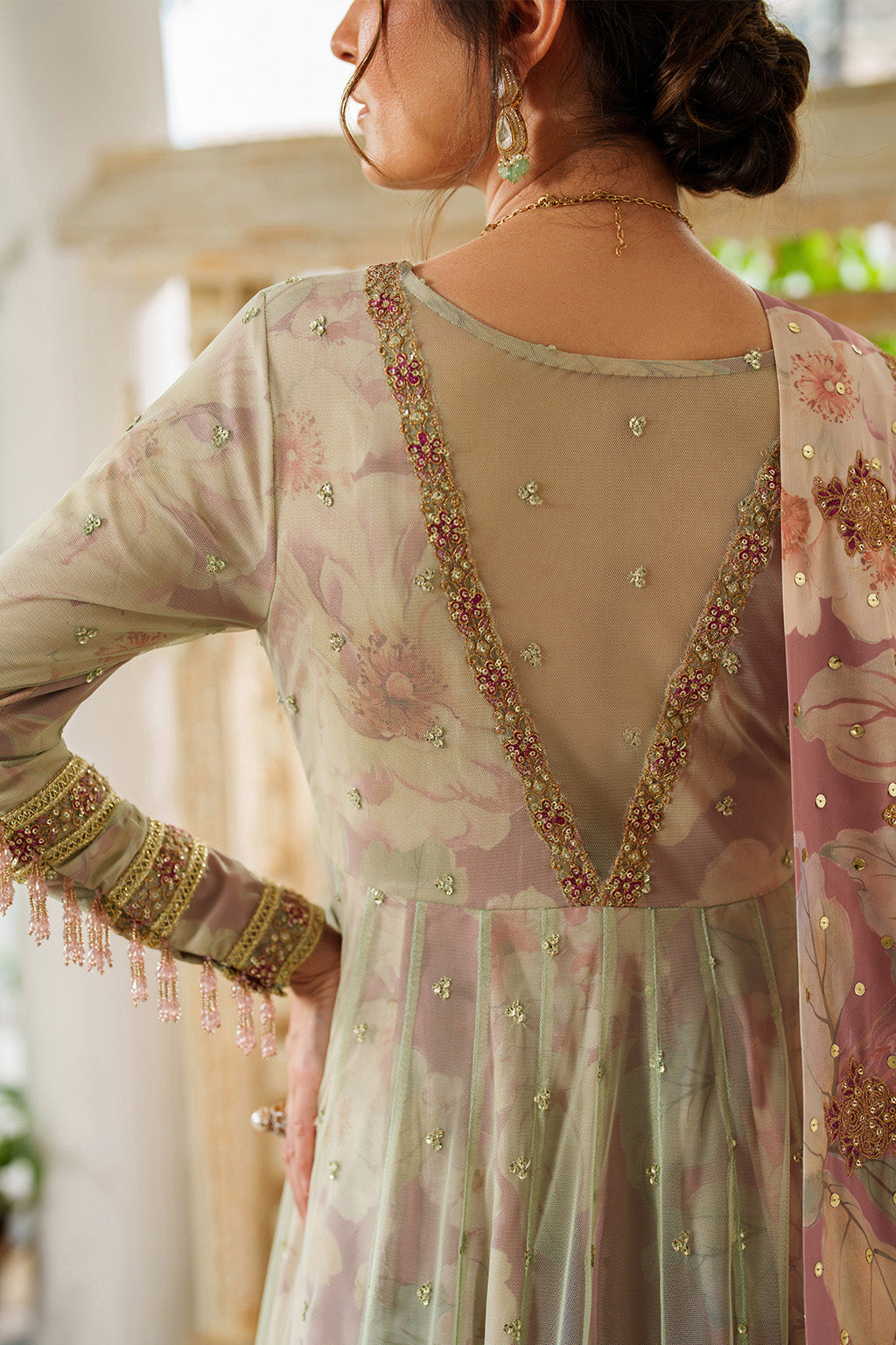 UE-542 Printed Formals