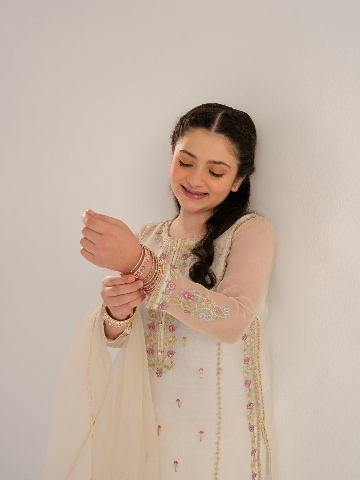 (Kids) 3 Piece - Embroidered Organza Net Suit KD-023