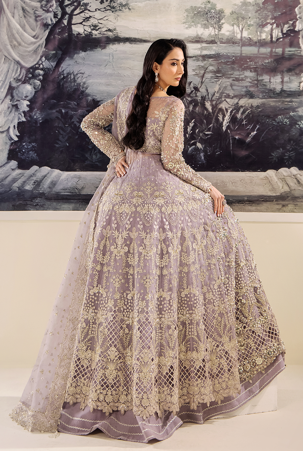 Saad Shaikh – Isabella Style