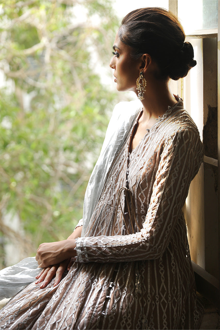 Chandni Rateein