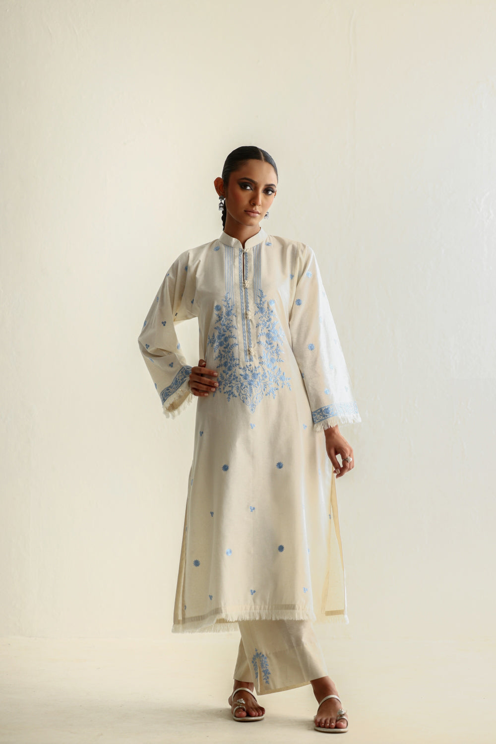 Blue on White - Set