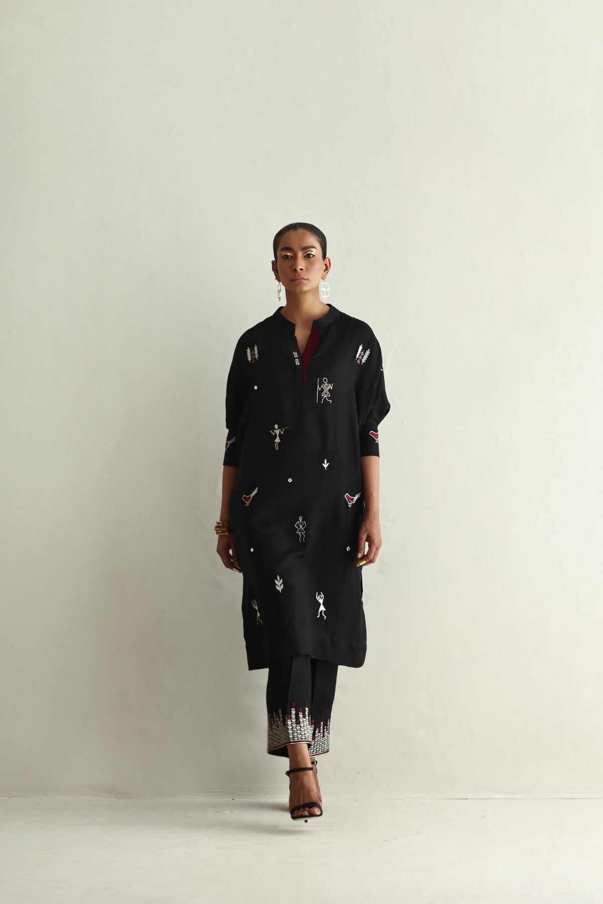 Silhouette - Black (Shirt)