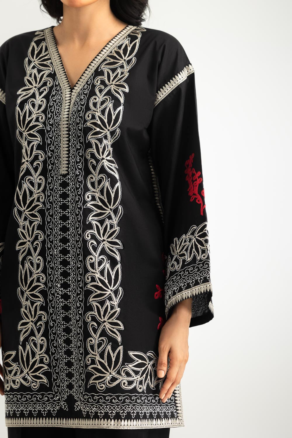 3Pc Cambric Embroidered Suit With Scarf
