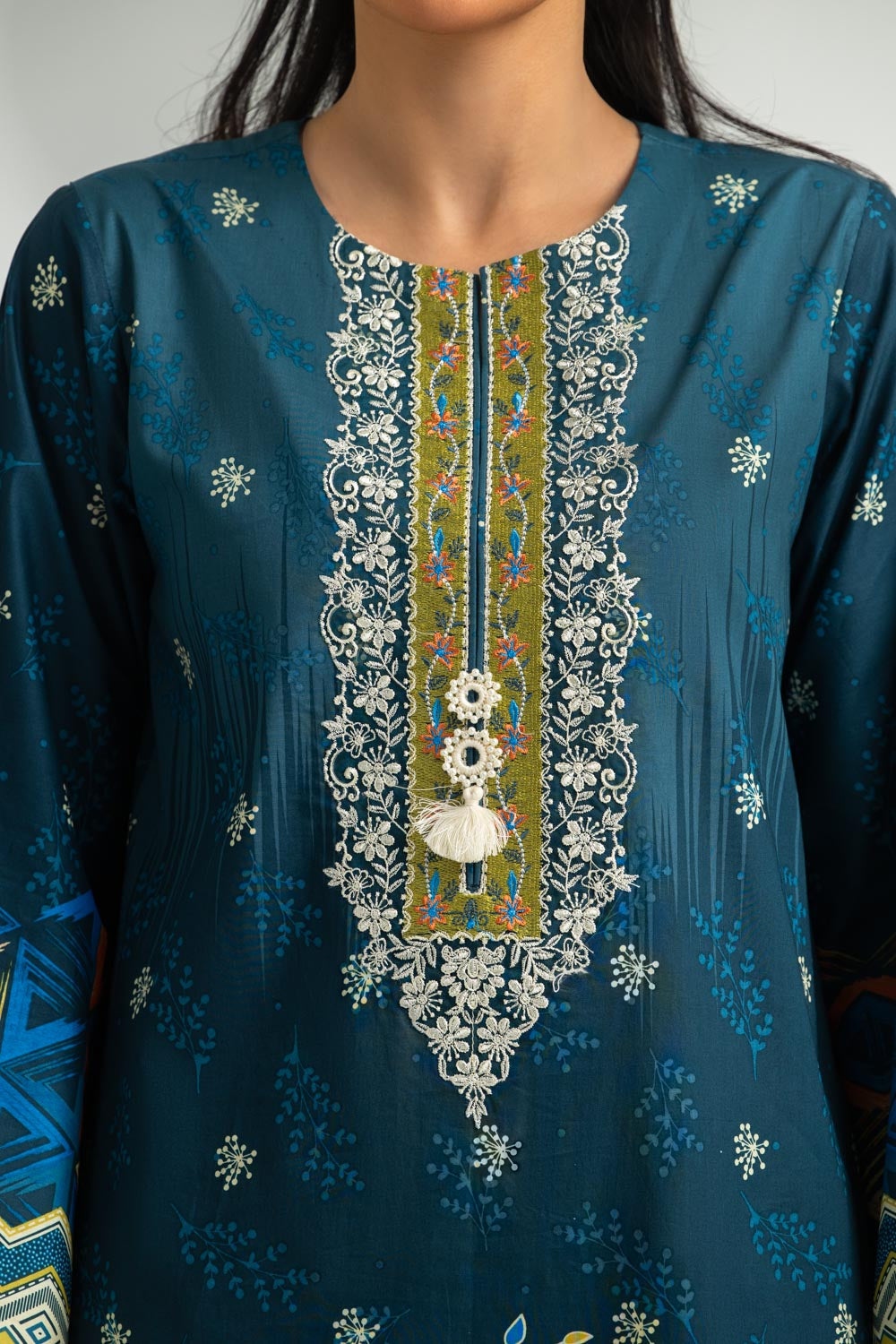3PC Cambric Printed Suit With Embroidered
