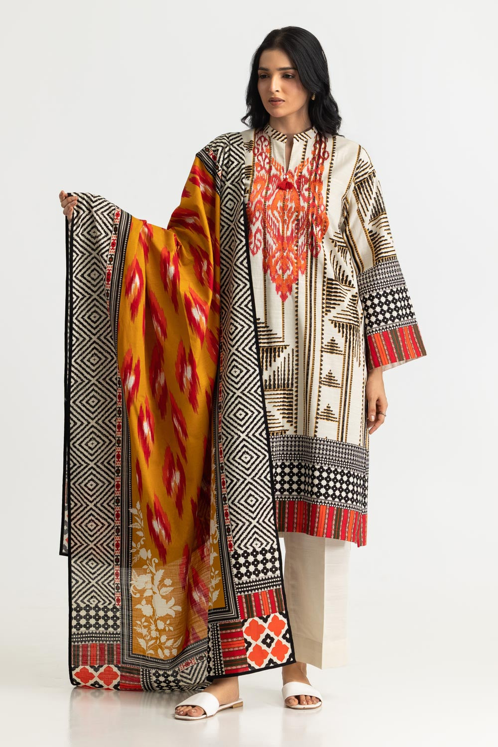 3PC Khaddar Slub Printed Suit