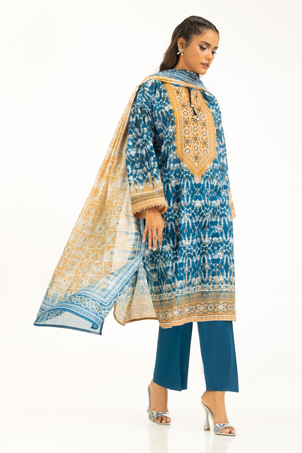 3Pc Lacquer Printed Lawn Suit