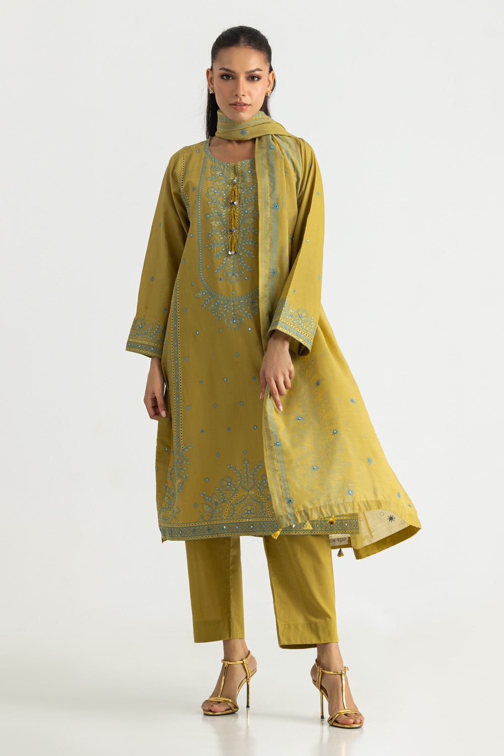3PC Lawn Embroidered Suit