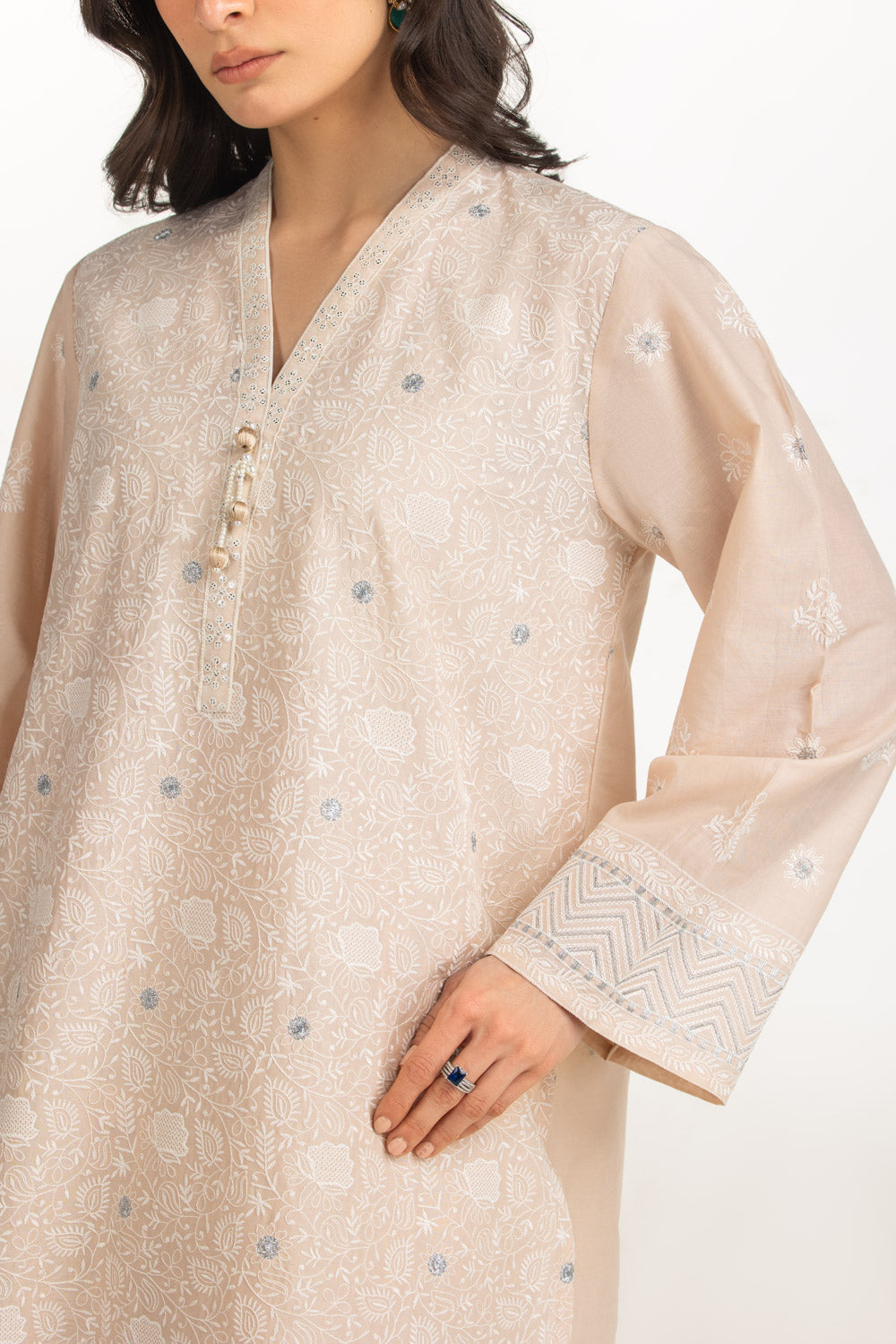 3PC Lawn Embroidered Suit