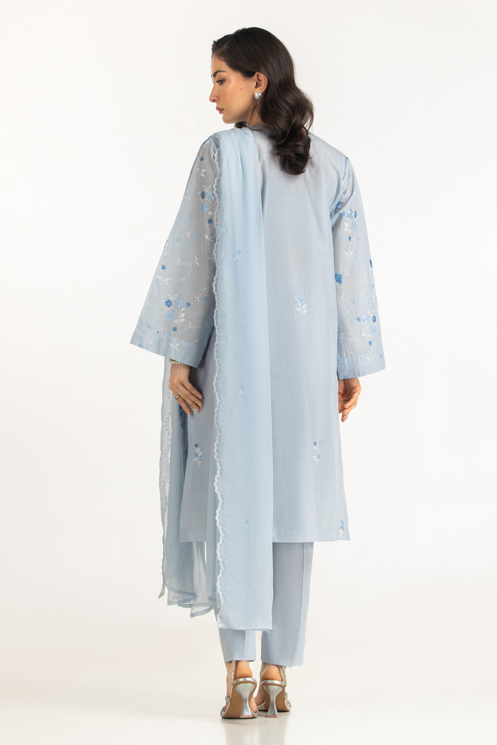 3PC Lawn Embroidered Suit