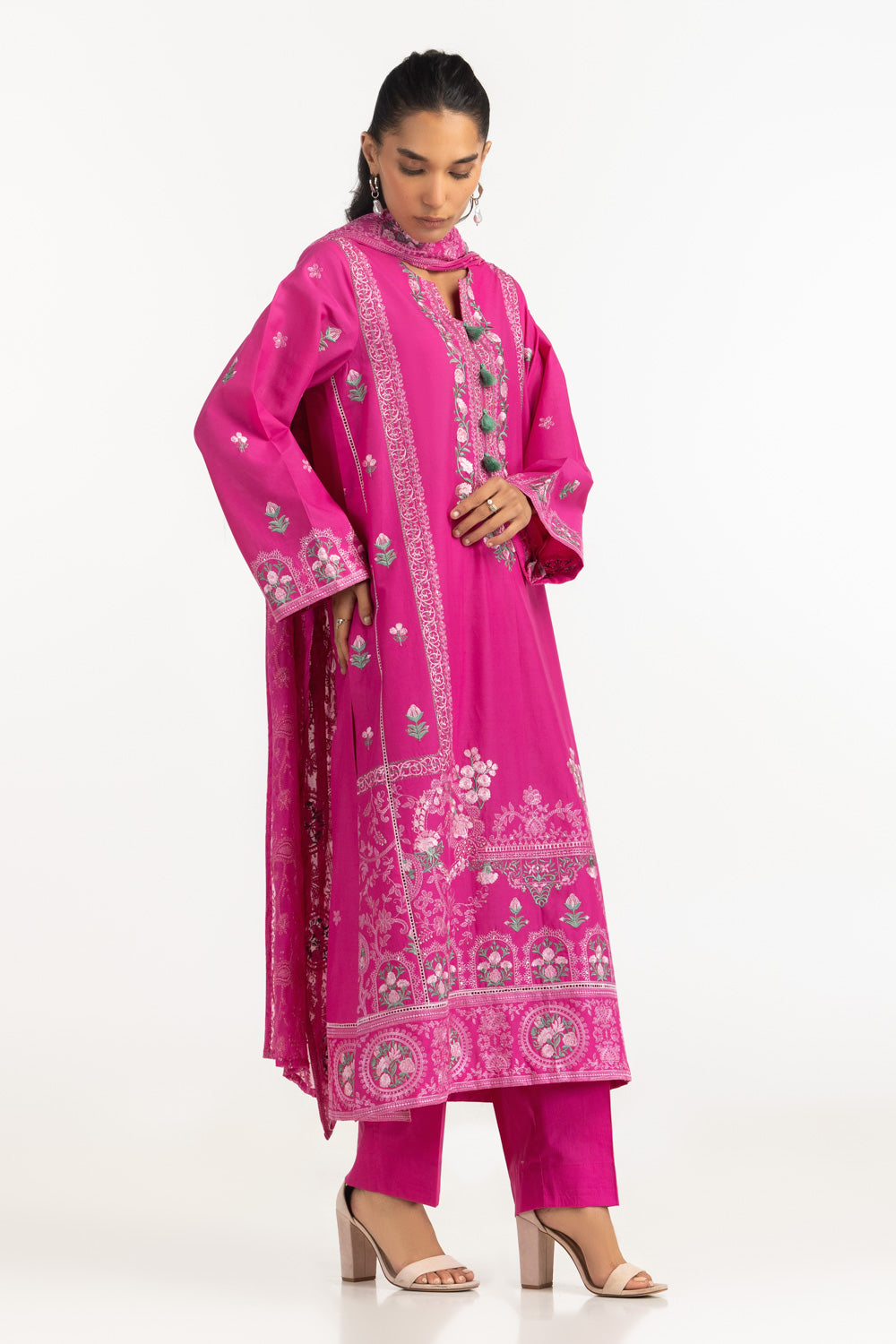 3PC Lawn Embroidered Suit