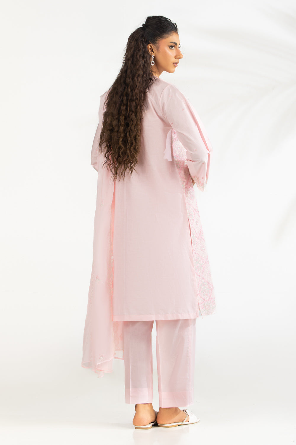 3PC Lawn Embroidered Suit