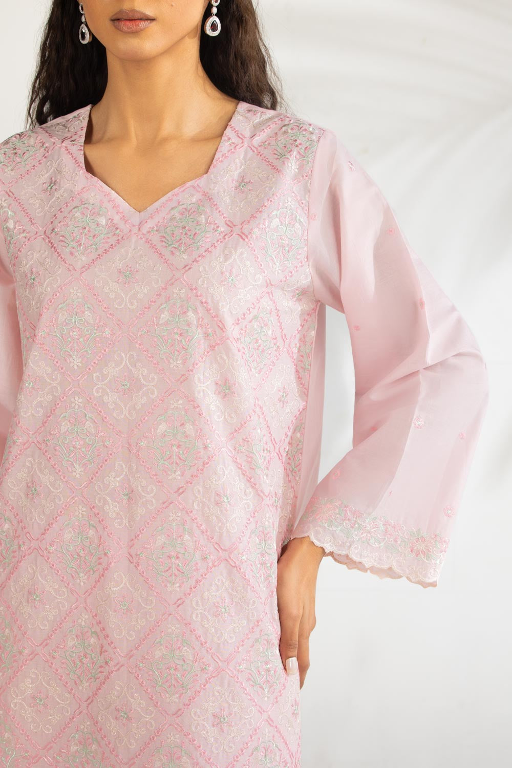 3PC Lawn Embroidered Suit