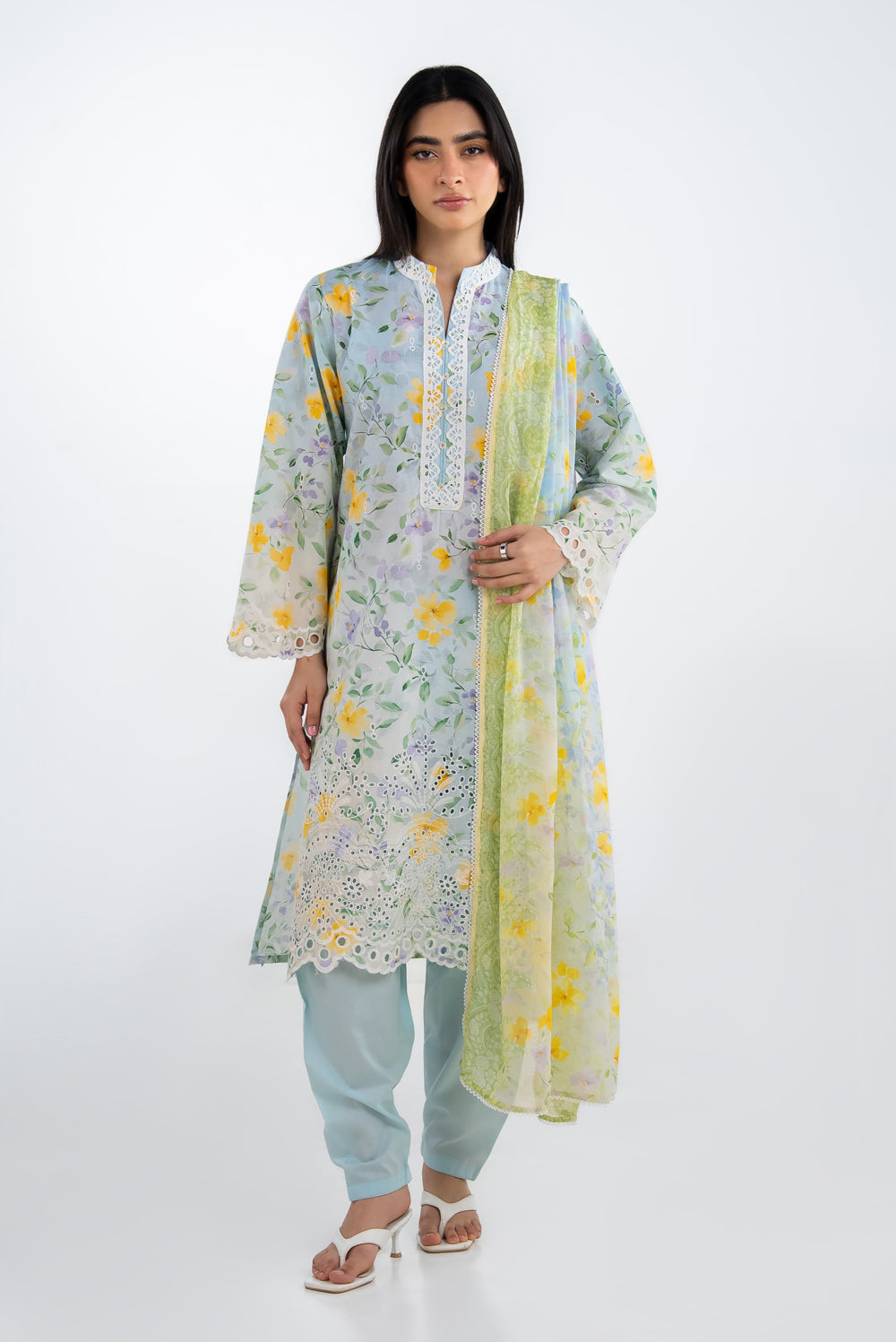 3Pc Lawn Printed Suit With Embroidered