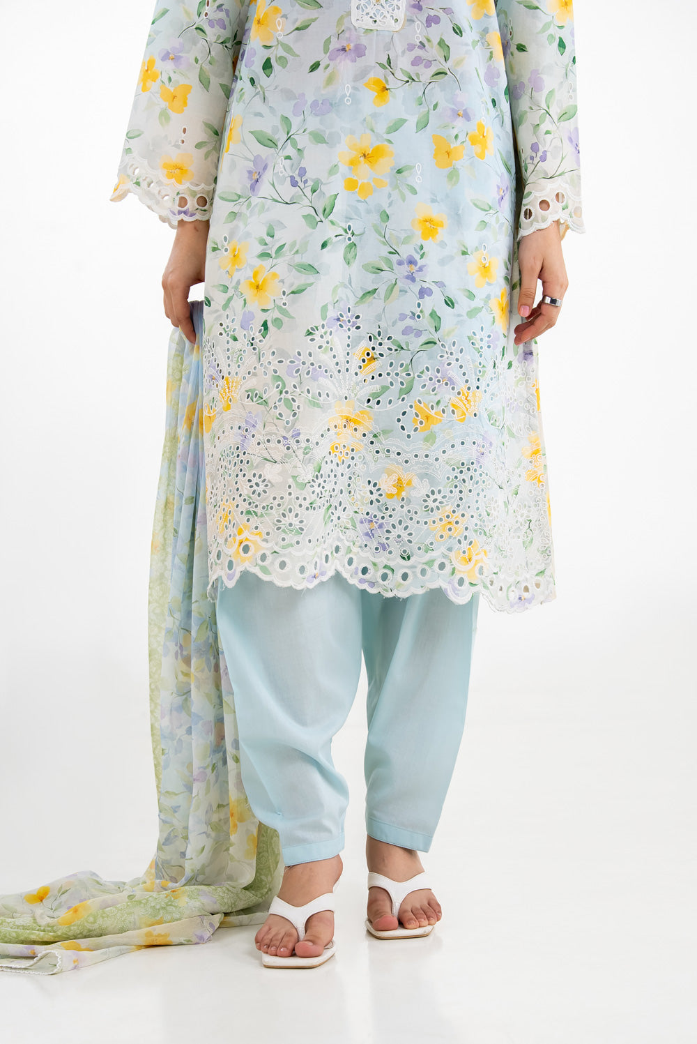 3Pc Lawn Printed Suit With Embroidered