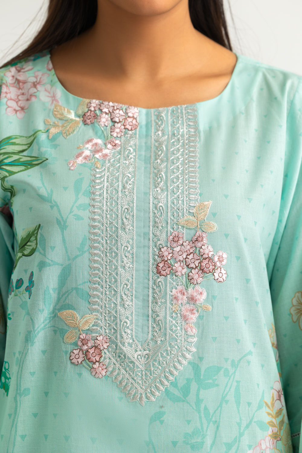3PC Lawn Printed Suit With Embroidered