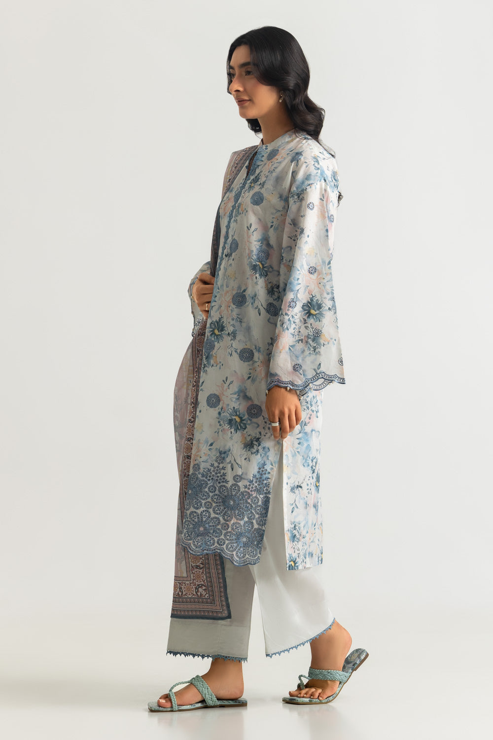 3PC Lawn Printed Suit With Embroidered