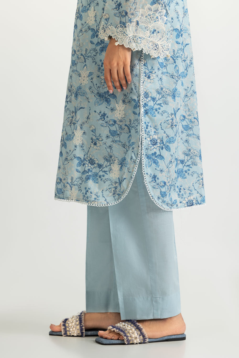 3PC Printed Lawn Suit With Embroidered