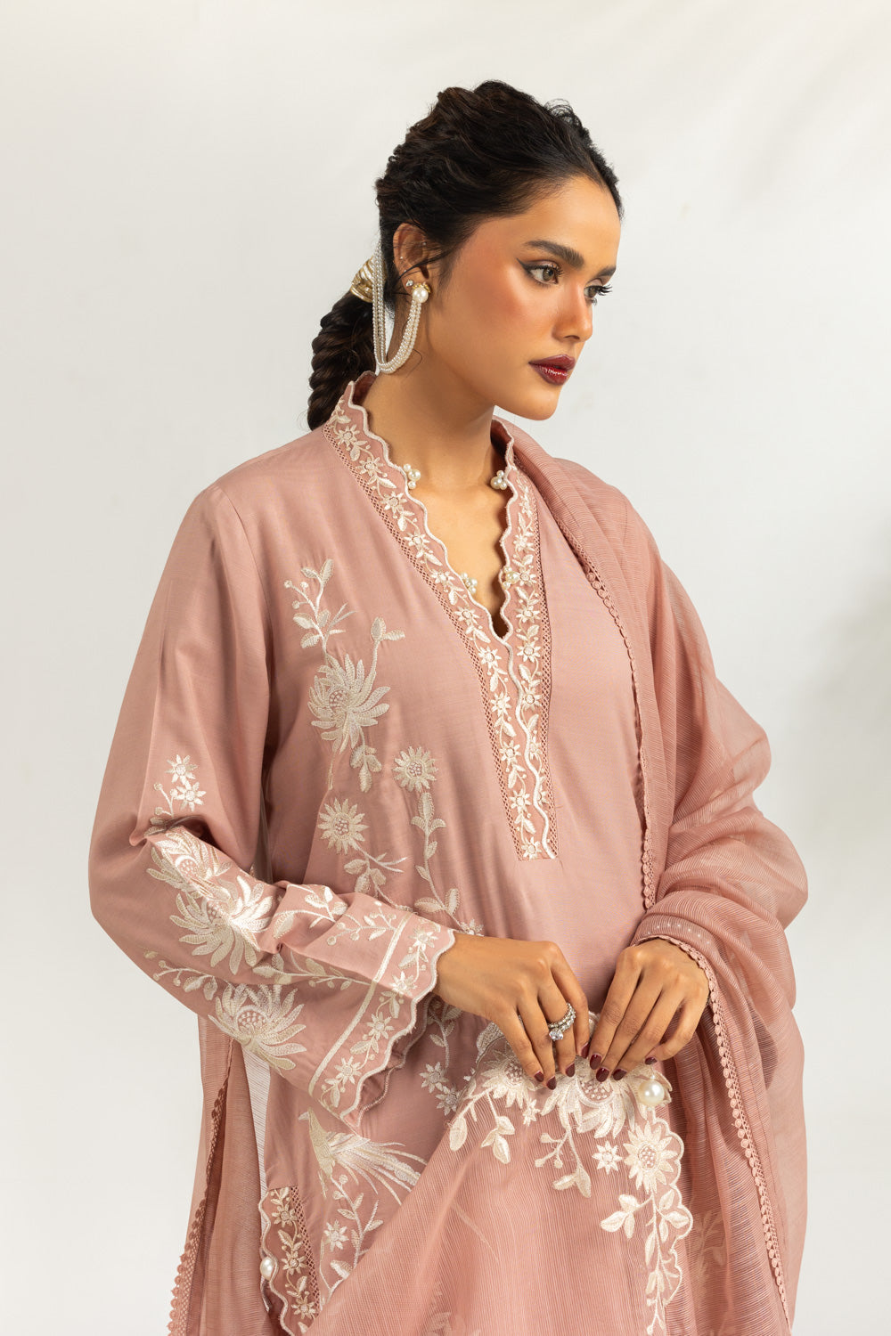 3PC Viscose Rawsilk Embroidered Suit