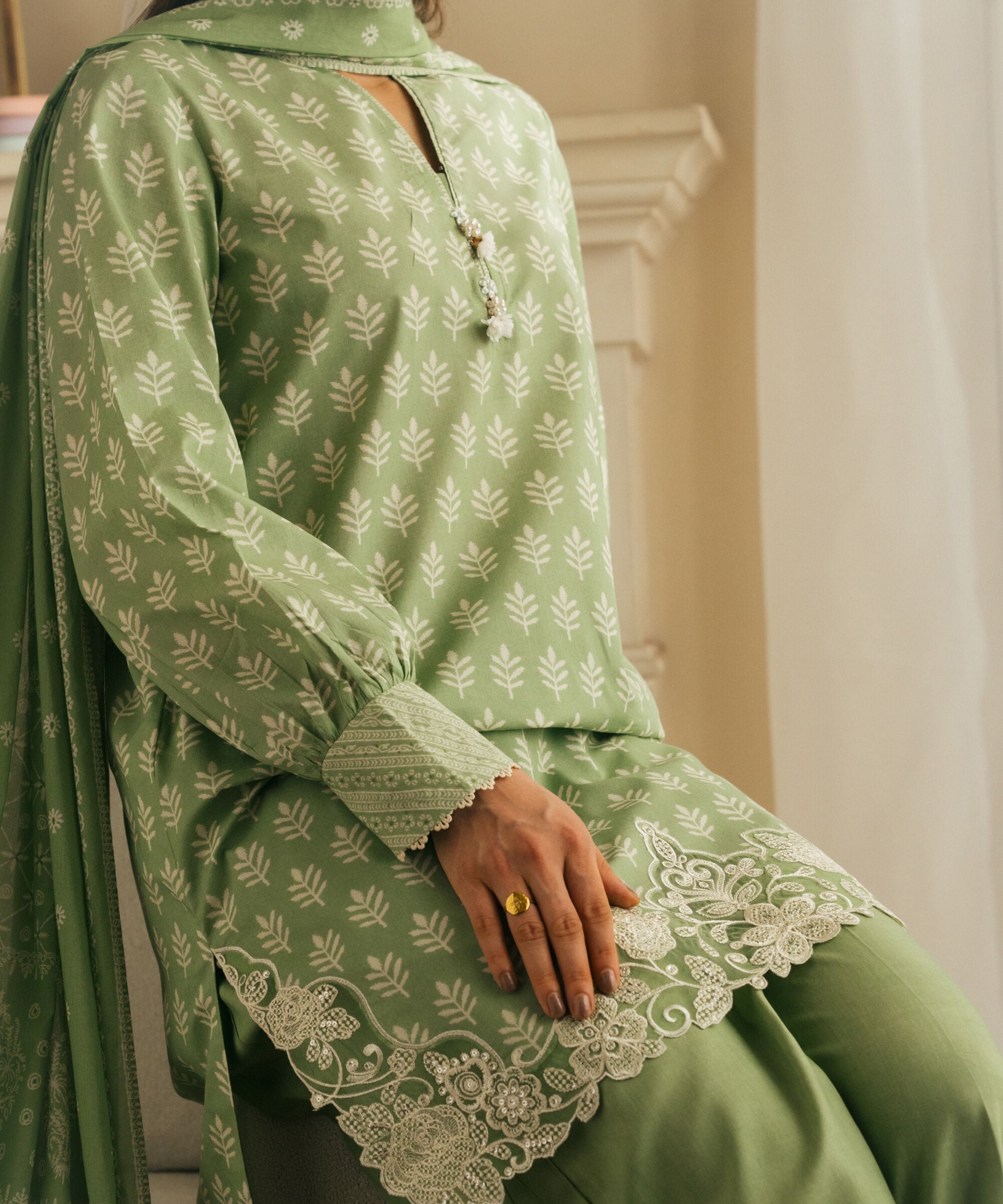3 Piece - Embroidered Lawn Suit