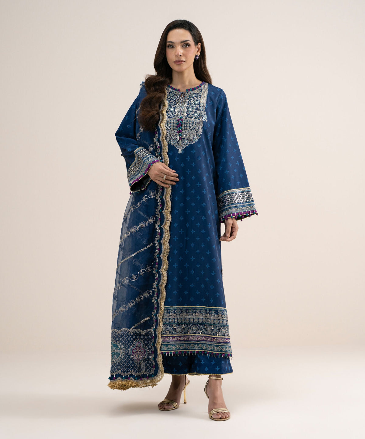 3 Piece - Embroidered Silk Suit 3PELXS26V834