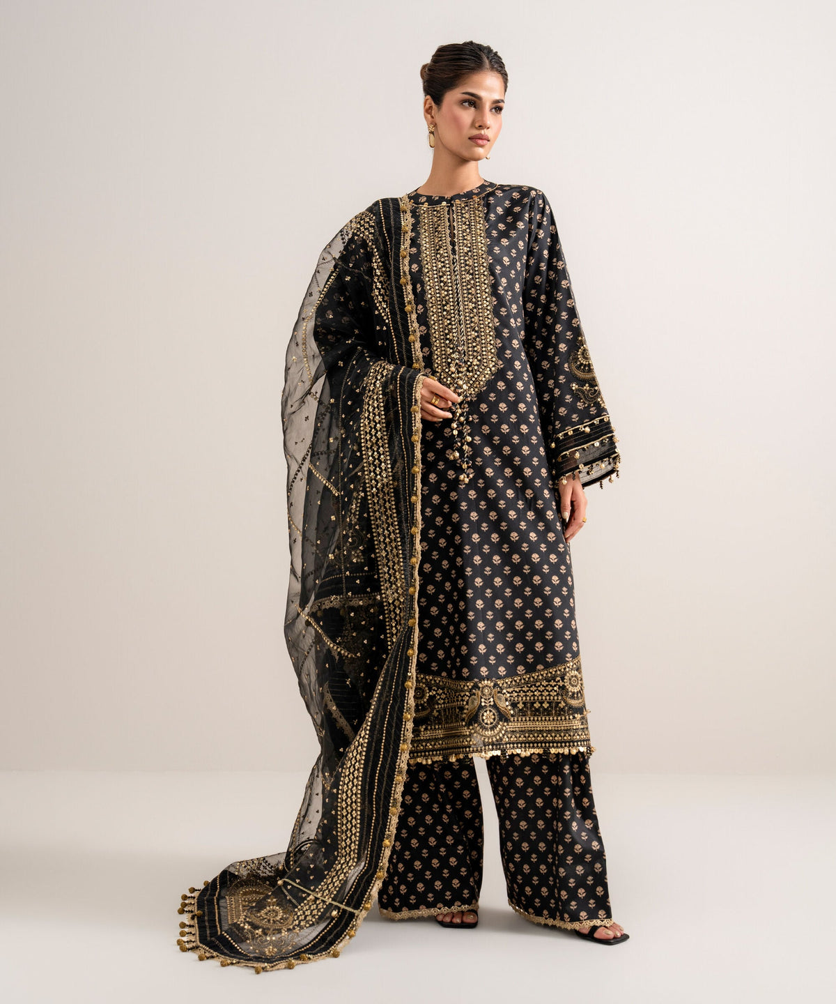 3 Piece - Embroidered Silk Suit 3PELXS26V837