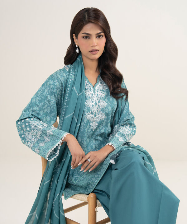 3 Piece - Embroidered Lawn Suit