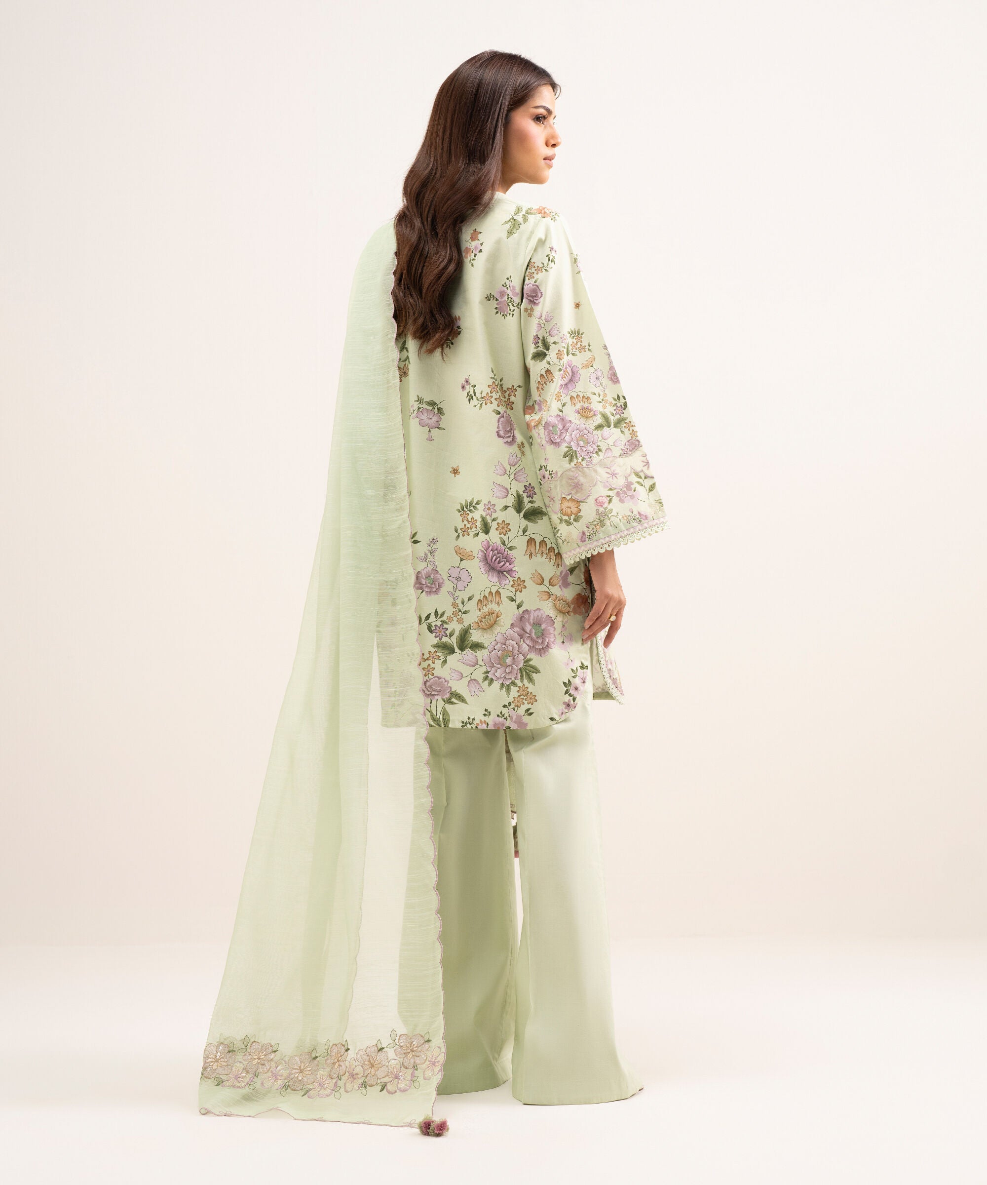 3 Piece - Embroidered Lawn Suit