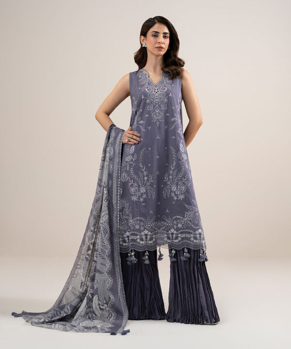 3 Piece - Embroidered Lawn Suit