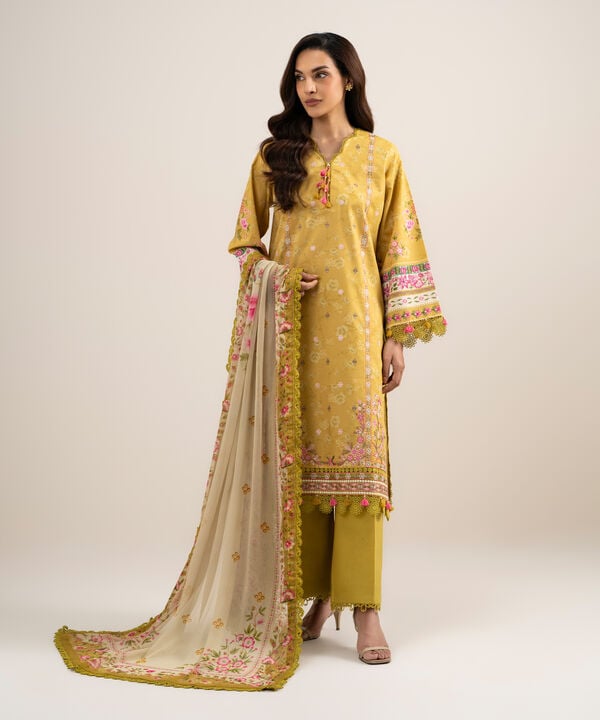 3 Piece - Embroidered Lawn Suit