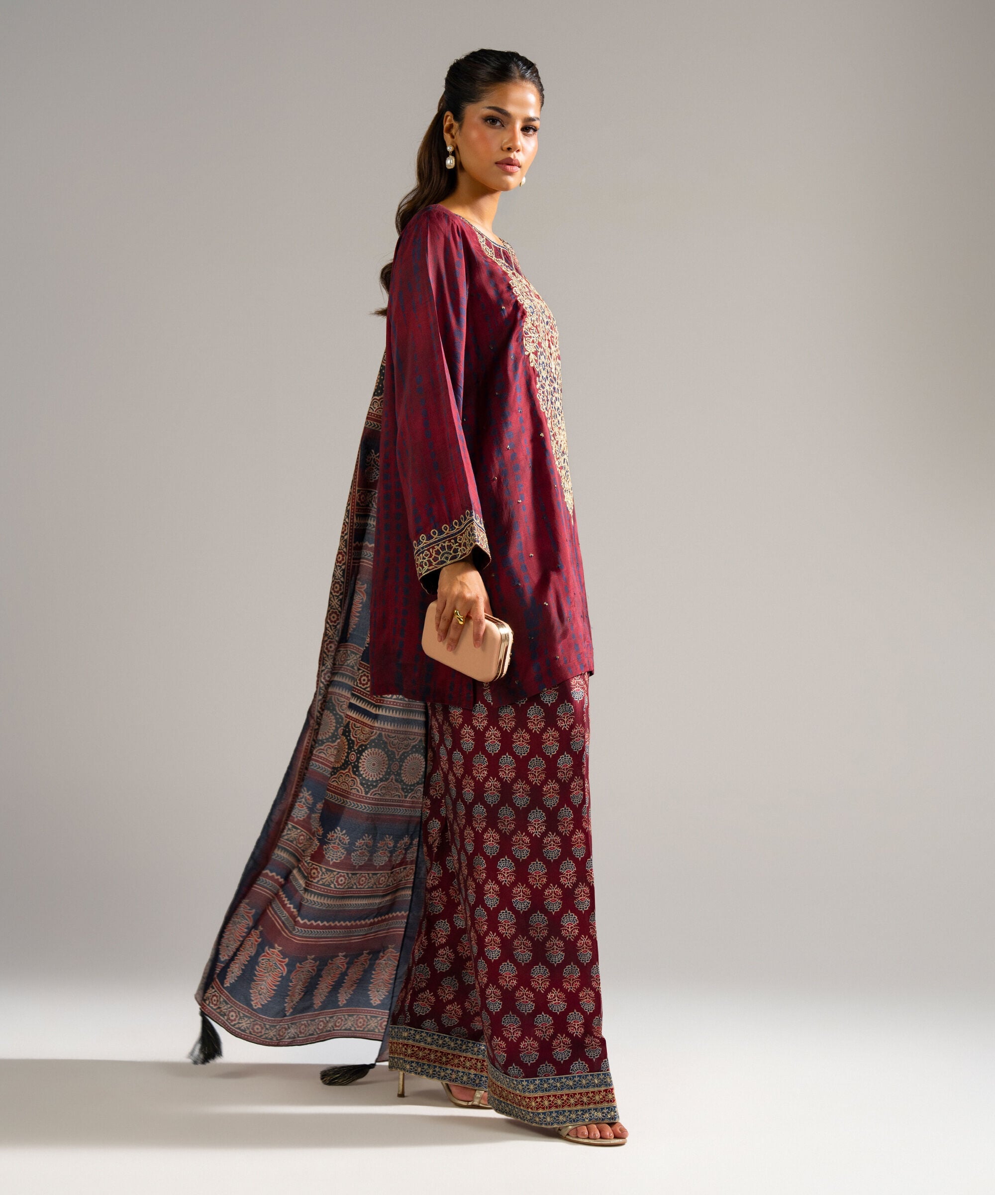 RTW 3 PC Suit 3SFW2FMHMV81