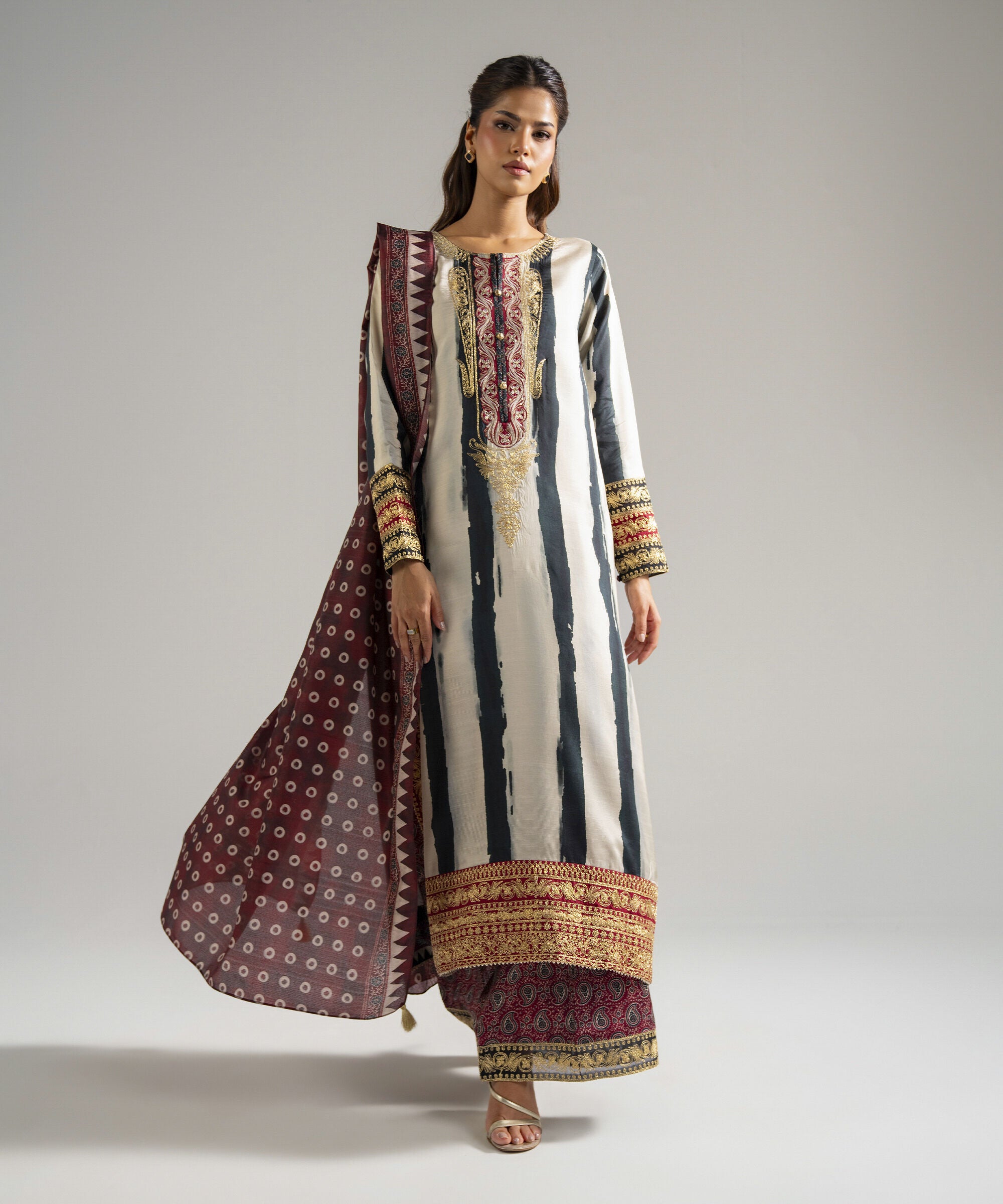 RTW 3 PC Suit 3SFW2FMHMV82