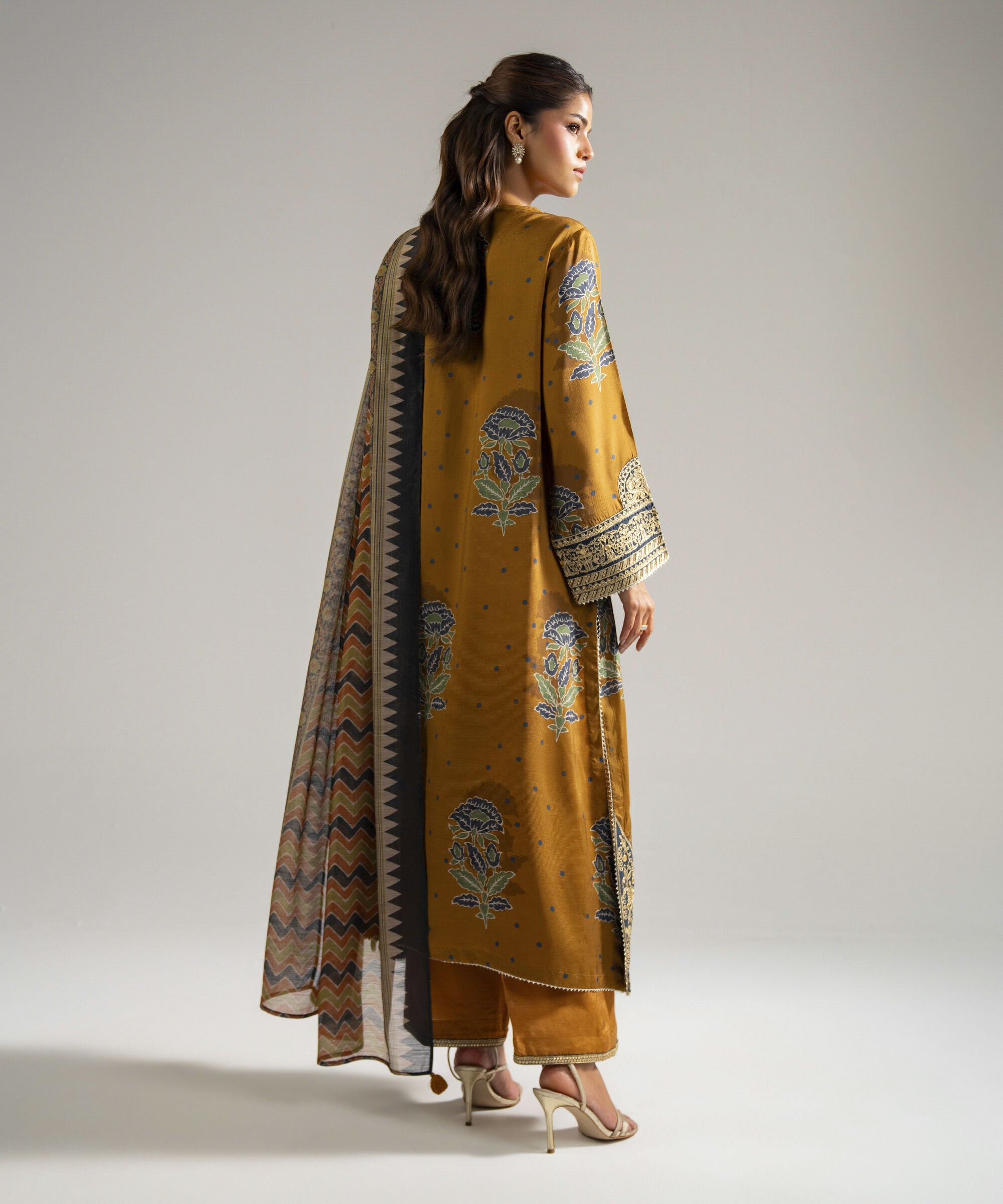 RTW 3 PC Suit 3SFW2FMHMV85