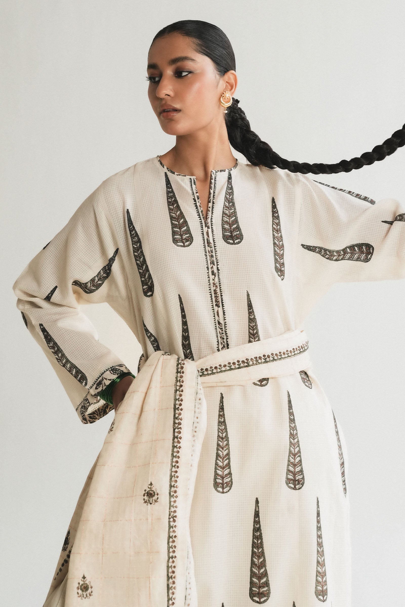 https://cdn.shopify.com/s/files/1/0340/8376/6405/files/3_0a7ab622-f730-4413-bc3f-510d0842c1e7.jpg?v=1757334306