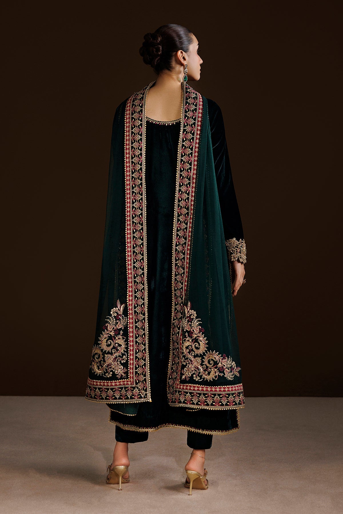 EMBROIDERED VELVET PR-1407