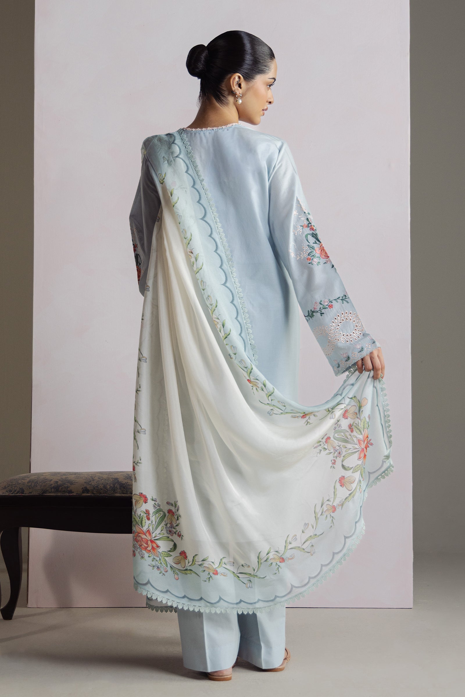 https://cdn.shopify.com/s/files/1/0886/3957/0230/files/3_f31ccdc9-7ecc-46af-9ab0-074570e27d4c.jpg?v=1781872011