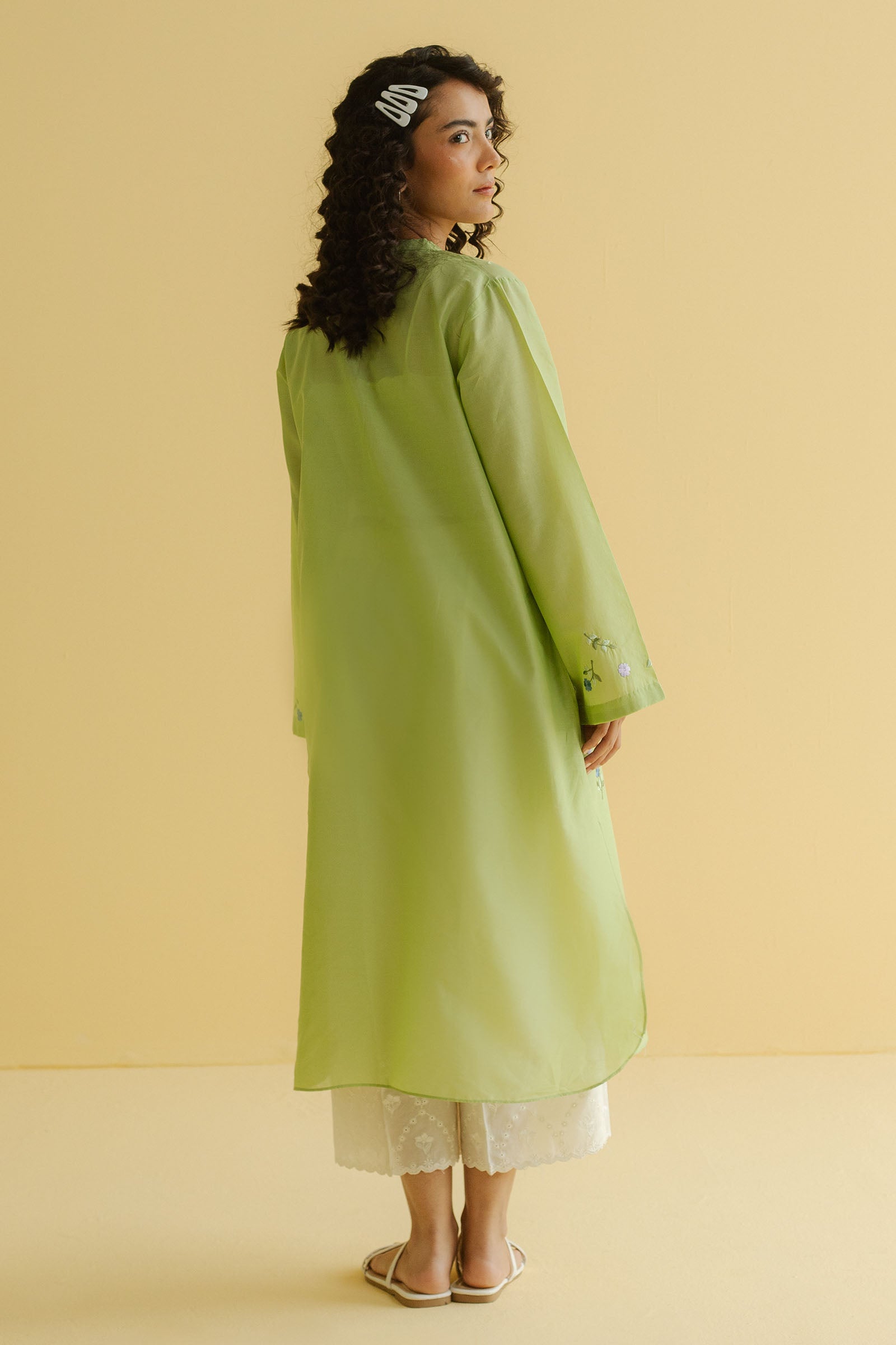 CR25C0543