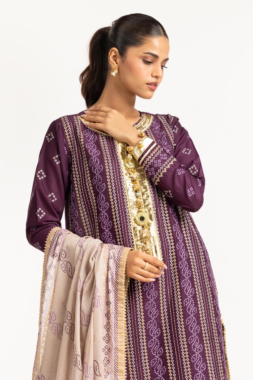 3Pc Lawn Gold Printed Suit With Embroidered